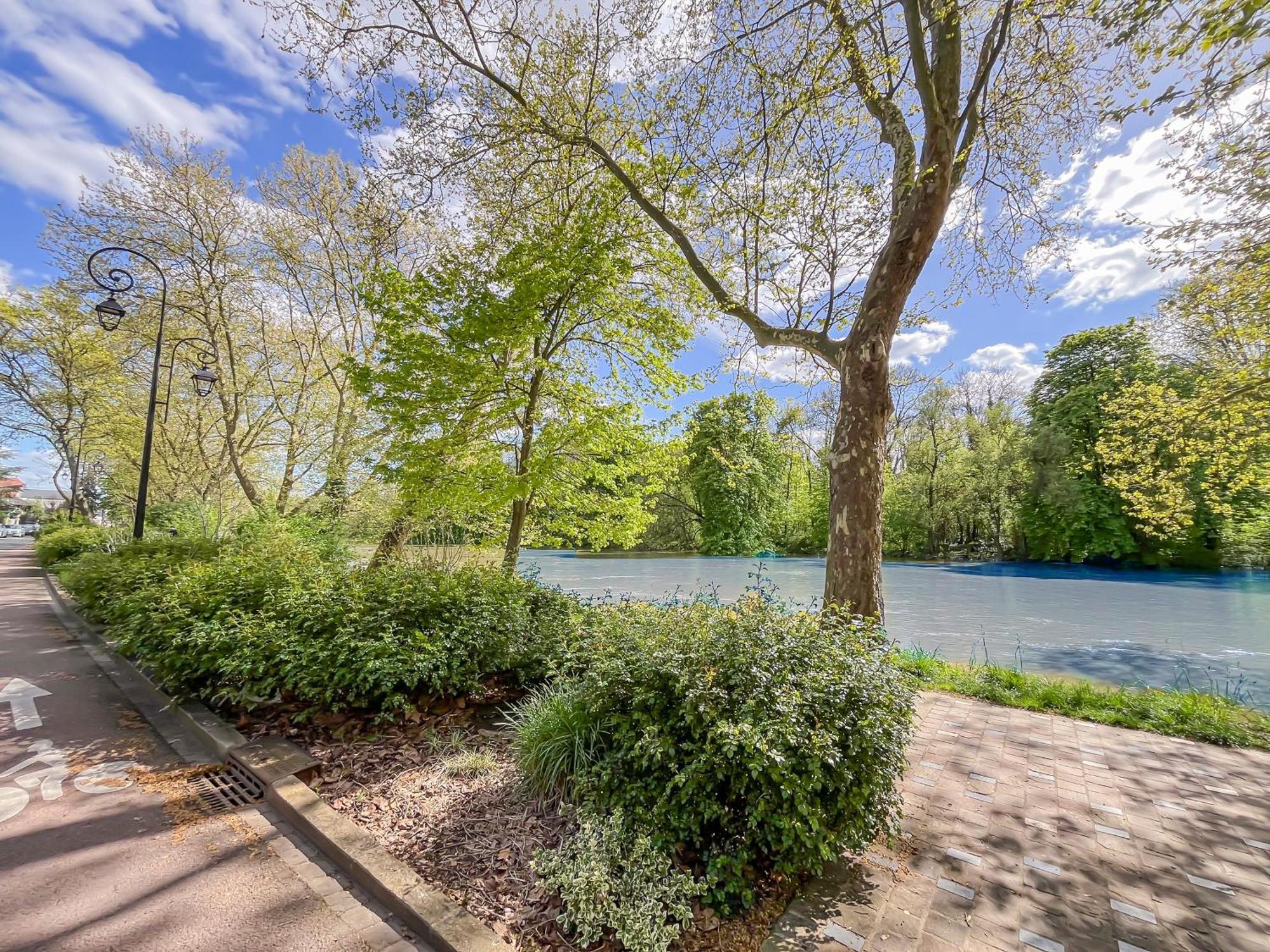 Charmant Studio Au Bord De La Marne Le Perreux-Sur-Marne Exteriör bild