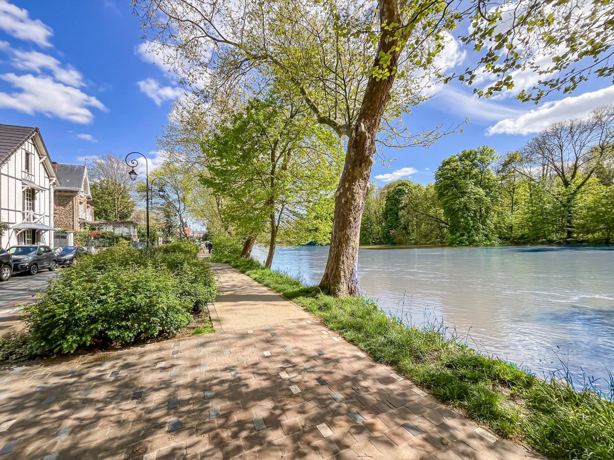 Charmant Studio Au Bord De La Marne Le Perreux-Sur-Marne Exteriör bild